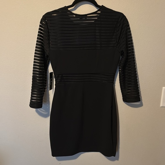 Lulu’s NWT Little Black Dress 3/4 Sleeve Women Small Classy Elegant Bachelorette - Picture 11 of 14